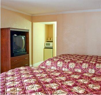 Towne Motel อเล็กซานเดรีย ห้อง รูปภาพ